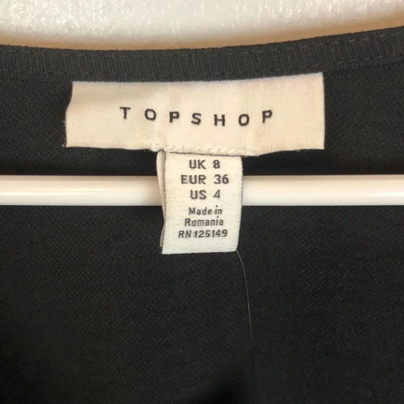 TopShop NWT Buckle Wrap Crop Top Size 4 - Picture 4 of 9